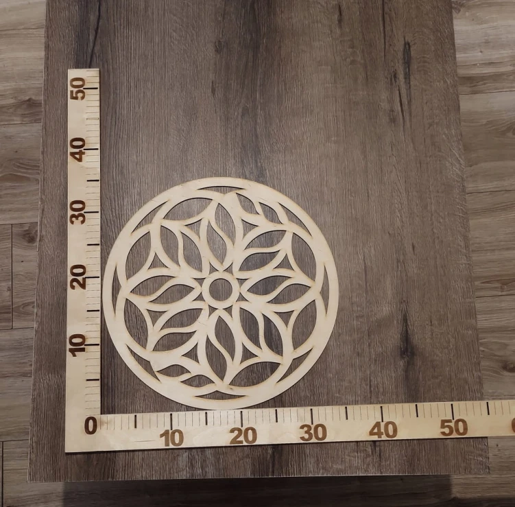 35 cm wzór 12 gr.3mm Mandala ażurowa