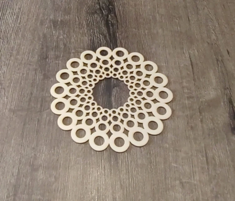 20 cm wzór 1 gr.3mm Mandala ażurowa