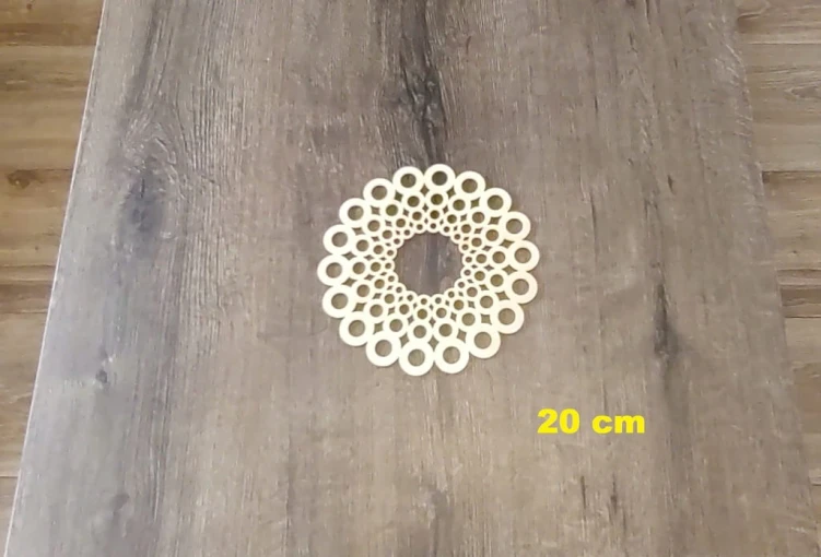 20 cm wzór 1 gr.3mm Mandala ażurowa