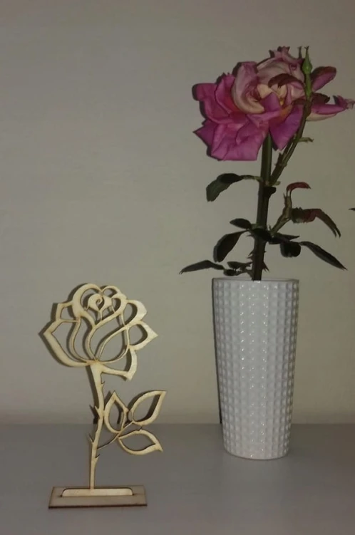 RÓŻA NA PODSTAWCE SKLEJKA DECOUPAGE 20cm