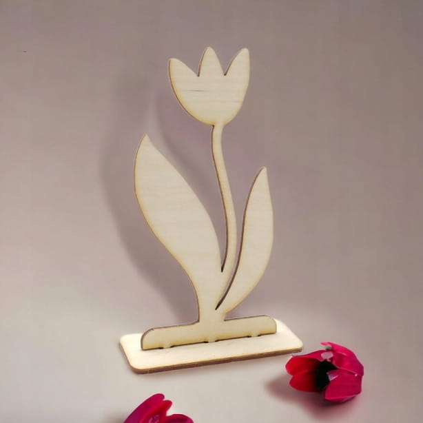 Dekoracja Tulipan3. NA PODSTAWCE SKLEJKA 13,5cm