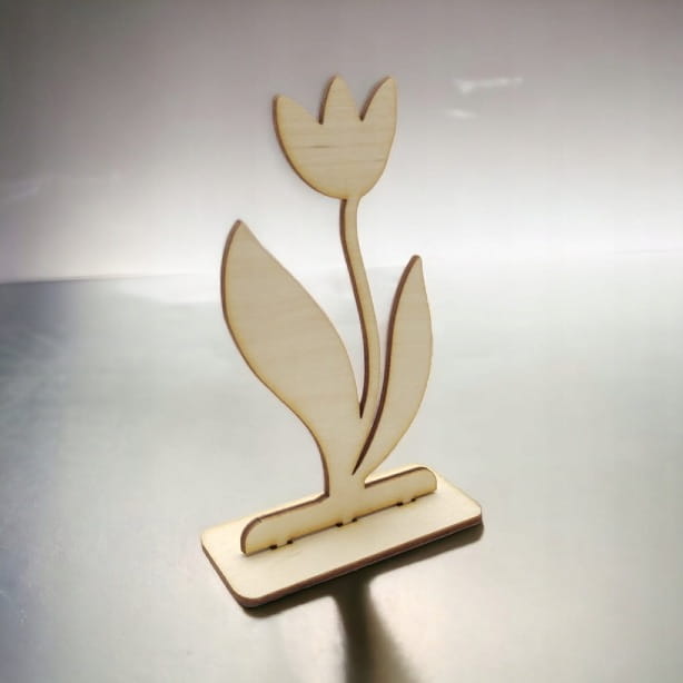 Dekoracja Tulipan3. NA PODSTAWCE SKLEJKA 13,5cm