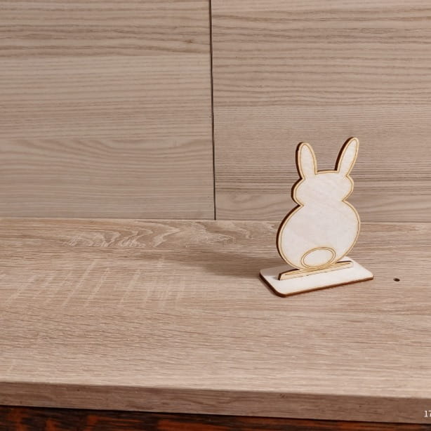 Zając dekoracja wielkanocny Ozdoba na stół  10 x 7 cm wzór 525