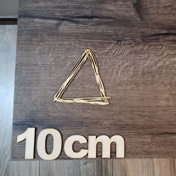 Obręcz trójkąt drewniany 10 cm sklejka 3 mm baza do łapacza snów