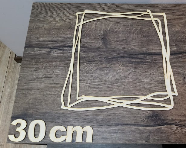 Obręcz ze sklejki gr 3 mm kwadrat 30 cm baza do łapacza