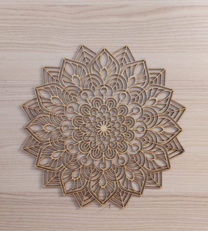 30 cm wzór 723 gr.3mm Mandala ażurowa