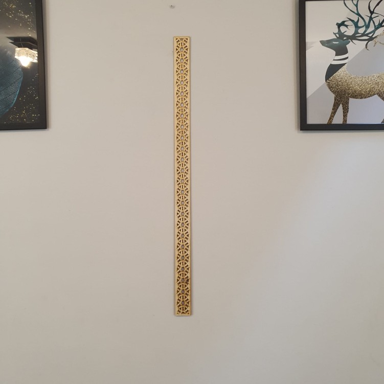 Dekoracyjna listwa drewniana ze sklejki 89x5 cm wycinana laserowo gr. 3 mm
