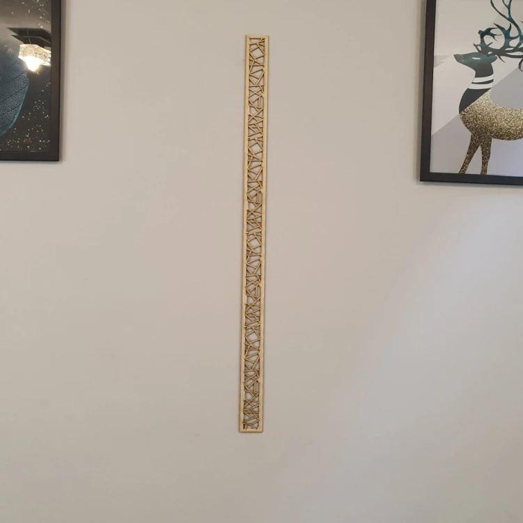 Dekoracyjna listwa drewniana ze sklejki 89 x 5 cm wycinana laserowo gr.3 mm