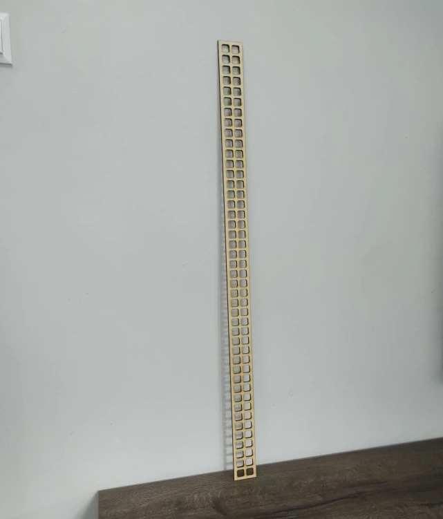 Nowoczesna listwa ozdobna 89 x 5 cm dekor ażurowy wzór 1002 sklejka 5mm