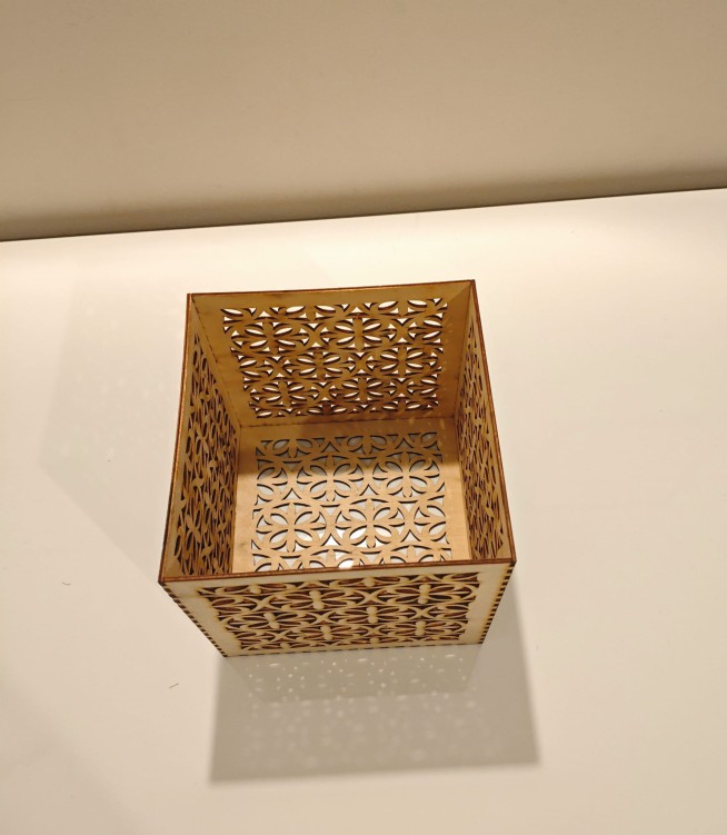 Pudełko drewniane ażurowe 20x20x20cm skrzynka ze sklejki Pudełka na wymiar